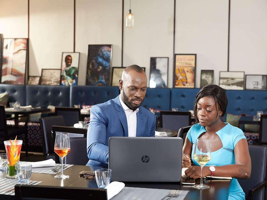 Novotel Abidjan Plateau Restaurante foto